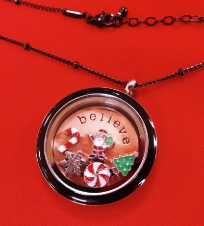 Black memory locket with rose gold believe locket plate and Christmas floating charms